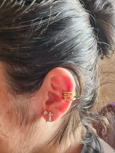 Customer photo review of Bague d'oreille Athéna