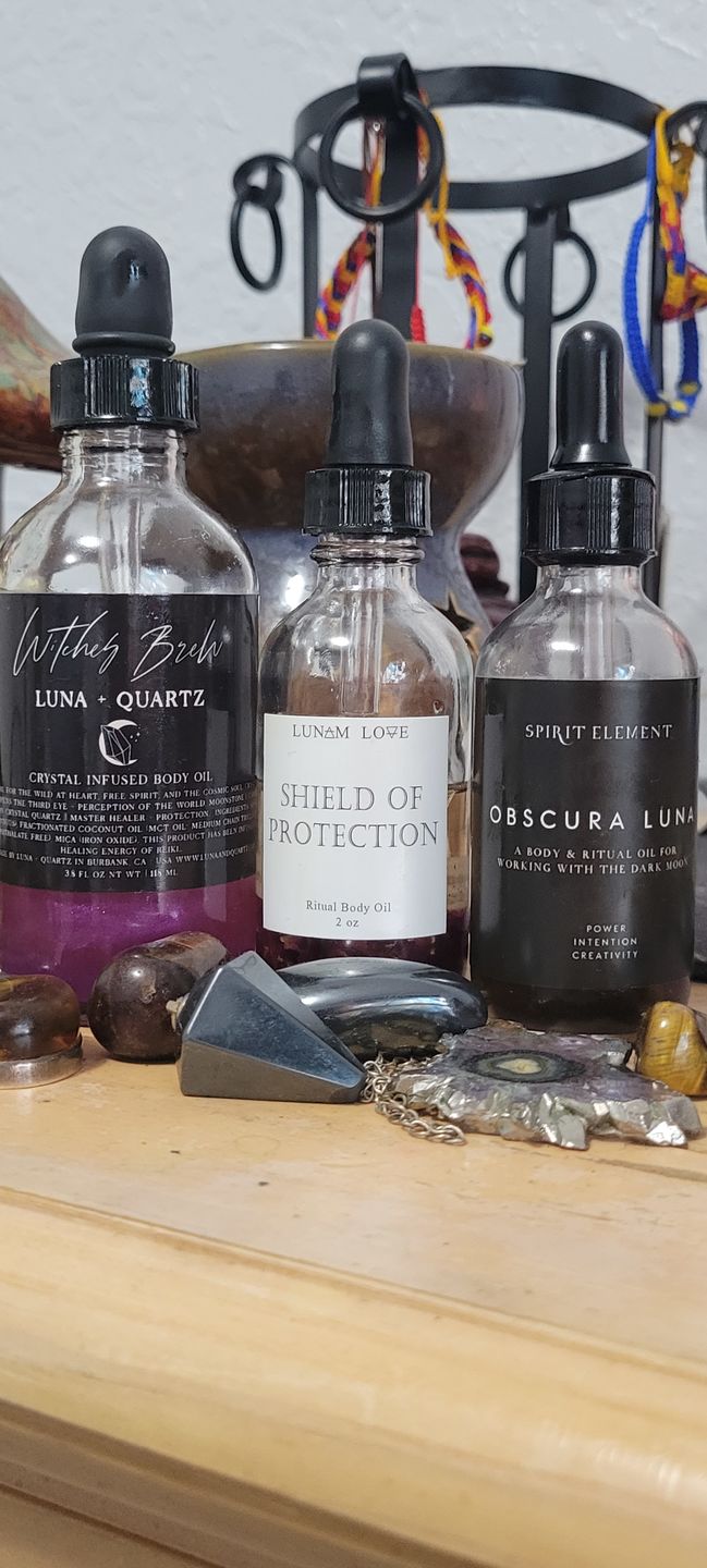 Customer photo review of Witches Brew Body Oil