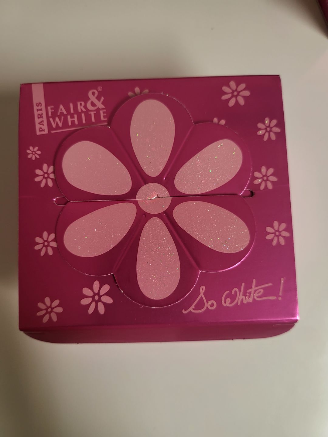 Customer photo review of Fair and white So White Exfoliating Soap 200 grams / 7 oz