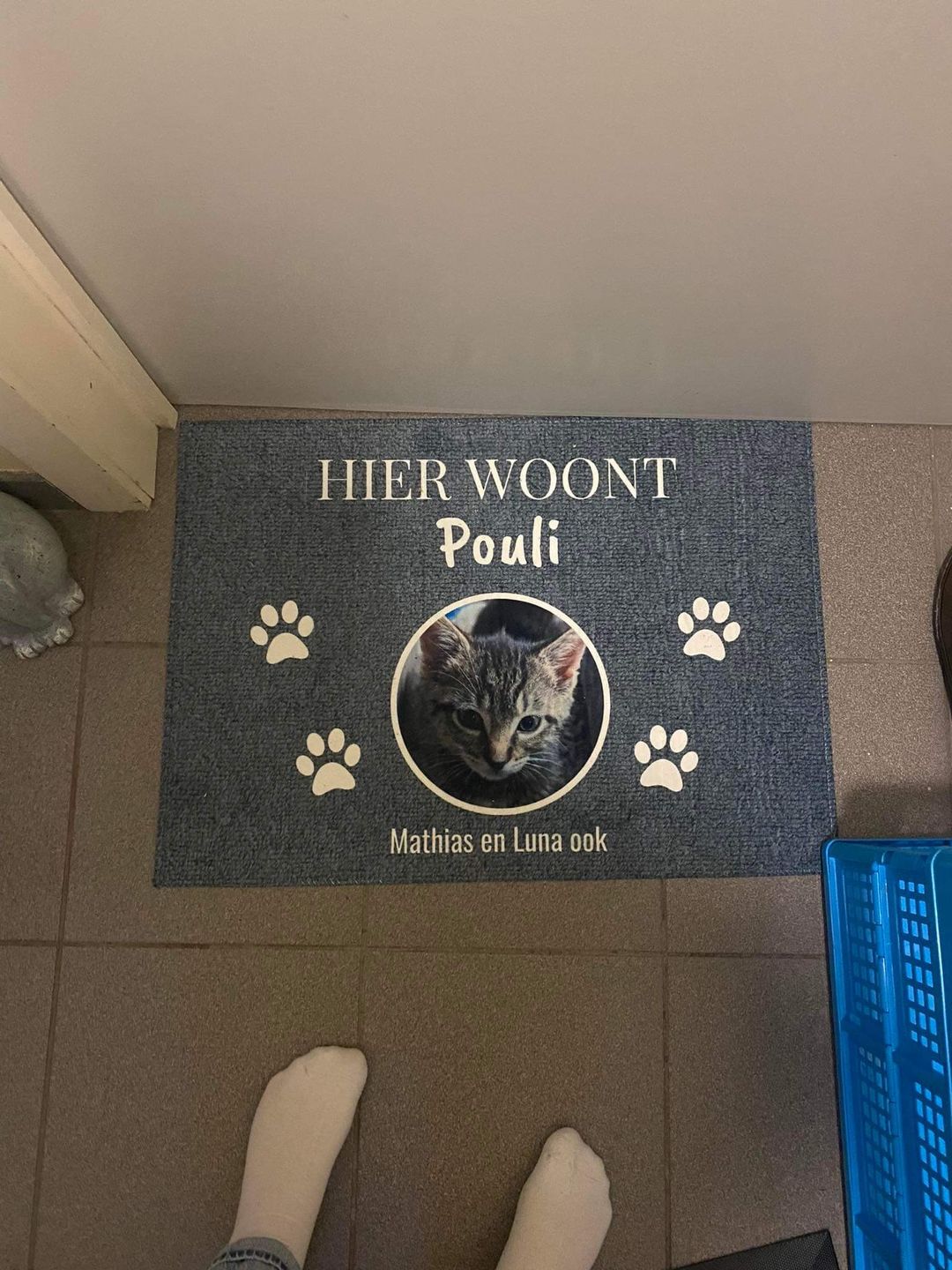 Customer photo review of Hier woont - Gepersonaliseerde huisdier deurmat