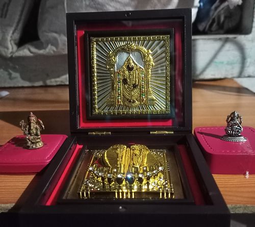 Customer photo review of Sri Balaji Sripadam Gift Box - Small