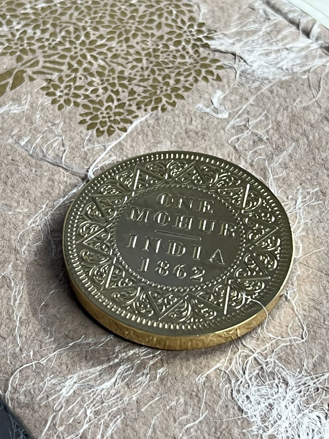 Customer photo review of Paperweight 10 Paise