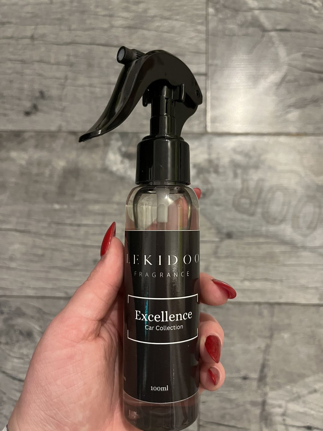 Customer photo review of EXCELLENCE Auto-Parfüm 100ml - Inspiriert von Creed Aventus