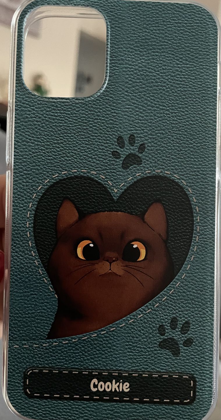 Customer photo review of Katzenherz Lederoptik  - Individuelle Handyhülle