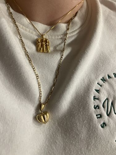 Customer photo review of The Graces Necklace