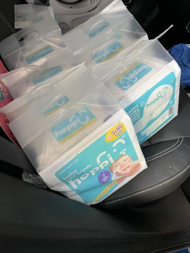 Customer photo review of [Bulk] Baby Wet Wipes (80 Wipes) - Super Saver Carton