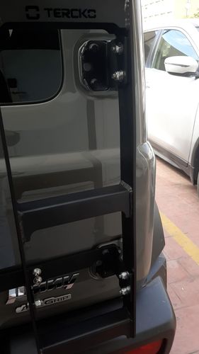 Customer photo review of Escalera 2.0 para Suzuki Jimny