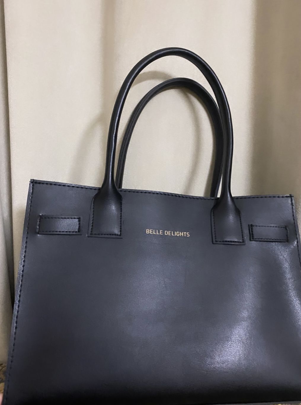 Customer photo review of Black Belle The Classic Bag