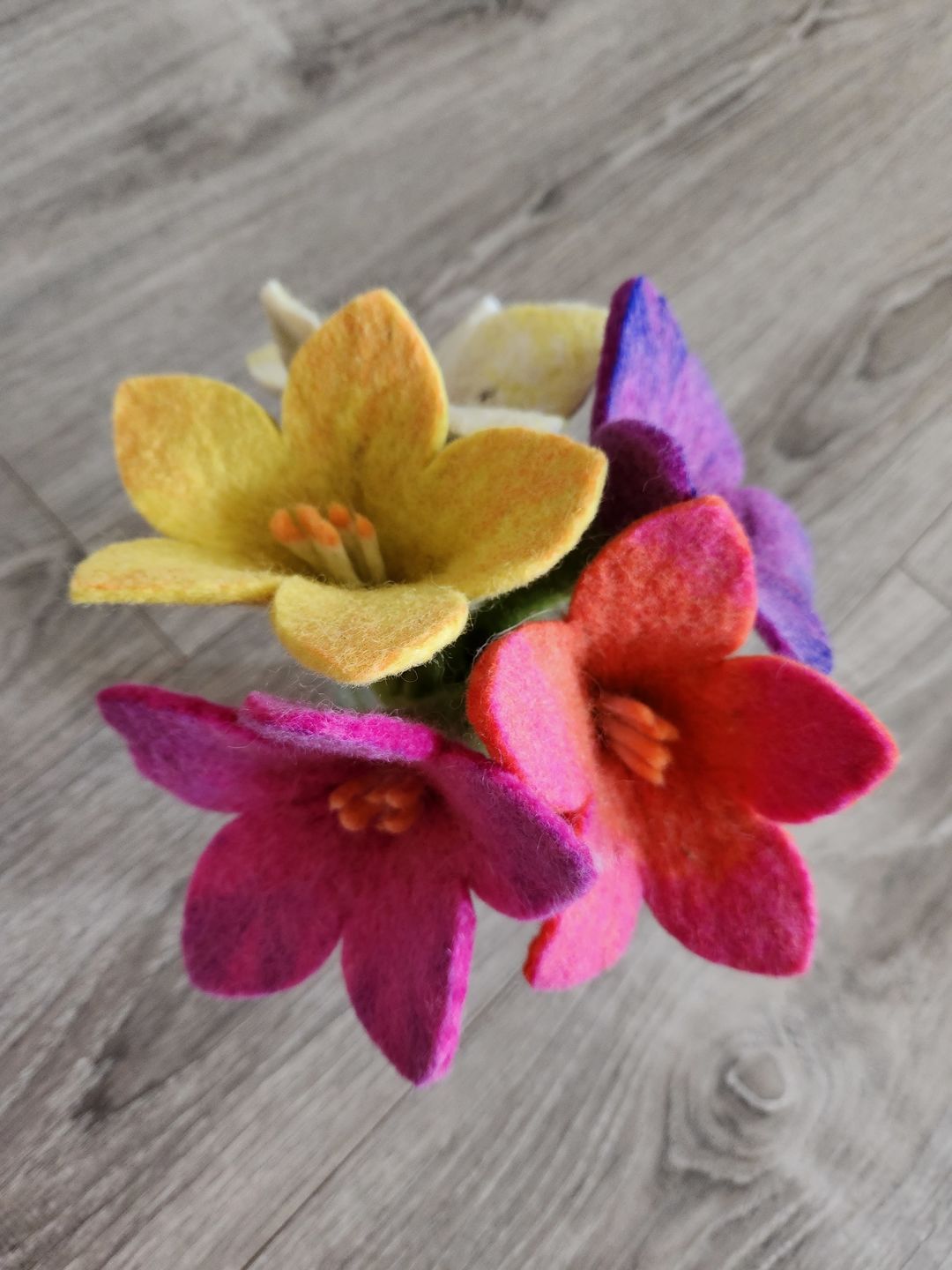 Customer photo review of Felt Flowers Set of 5 (Set A)