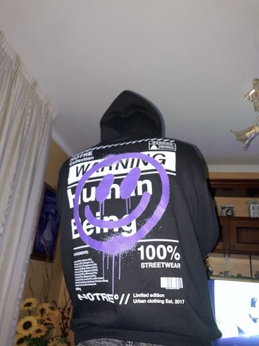 Customer photo review of Felpa Hoodie Notre Human Being