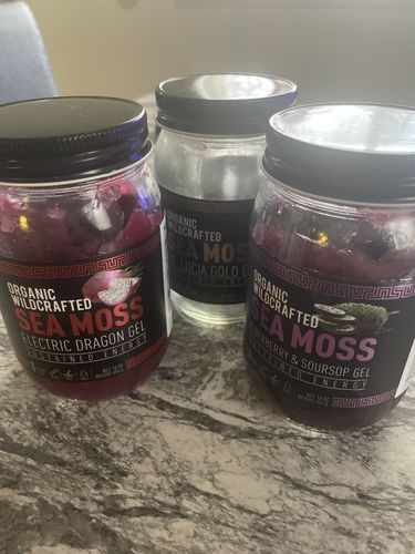 Customer photo review of The Wellness Trio Sea Moss Gel Combo