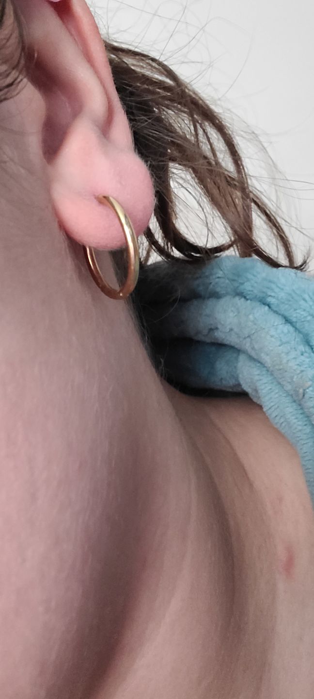 Customer photo review of Essential Earrings Small