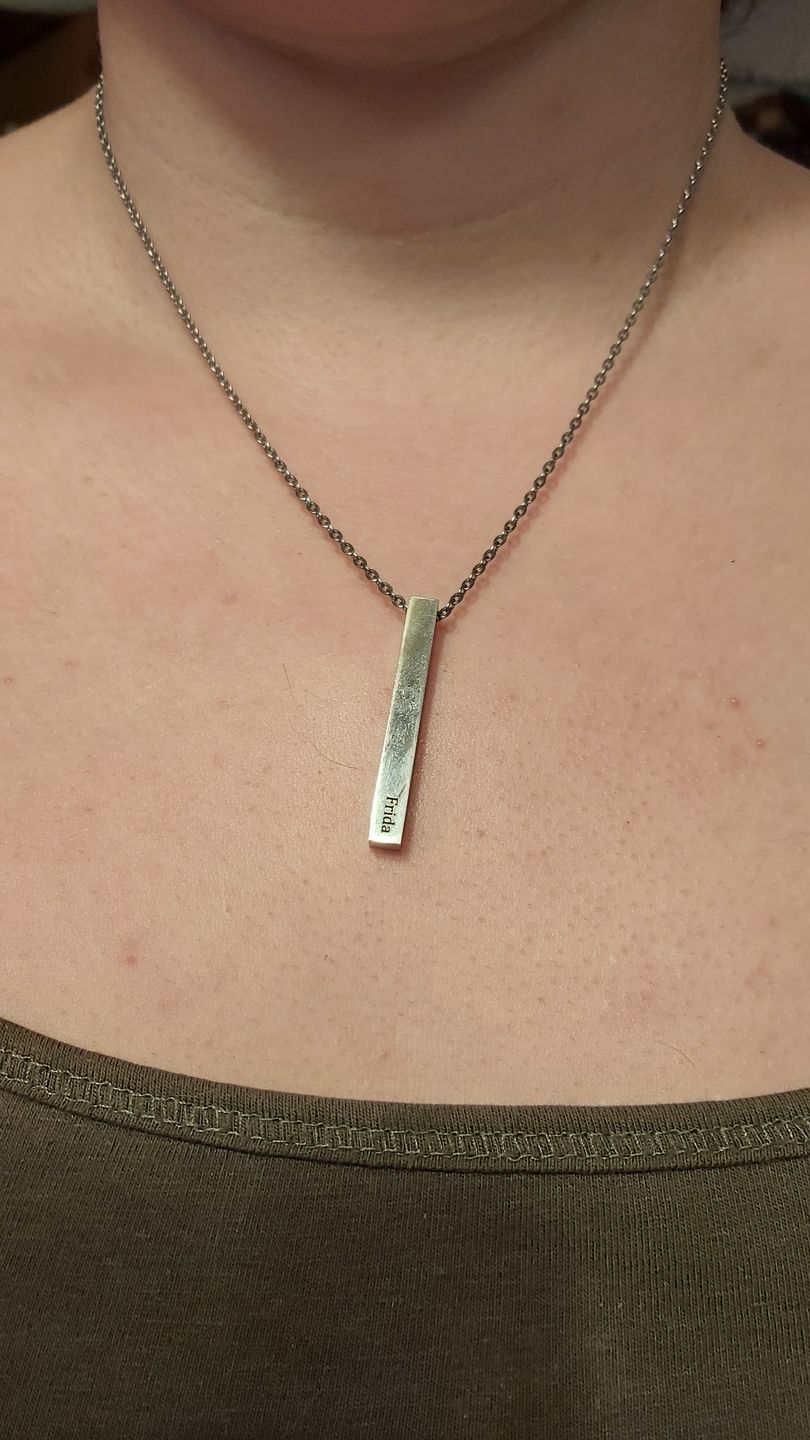 Customer photo review of LOANYA personalisierbare Barrenkette