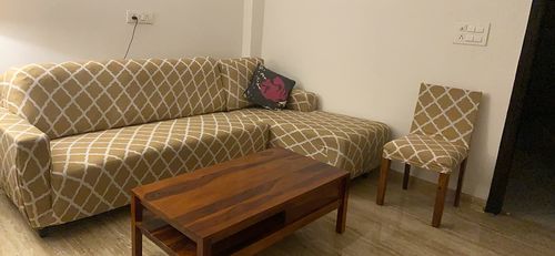 Customer photo review of Trendize Exclusive Stretchable Sofa Cover