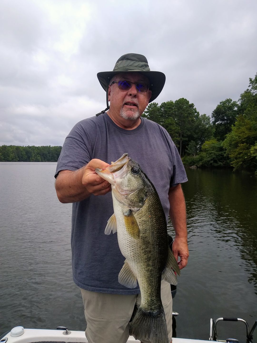Customer photo review of Beyond Fishing 6.5" Pro Shears - Braid Cutting Scissors