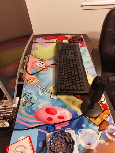 Customer photo review of Spongebob P1 - BFF Mousepad XL