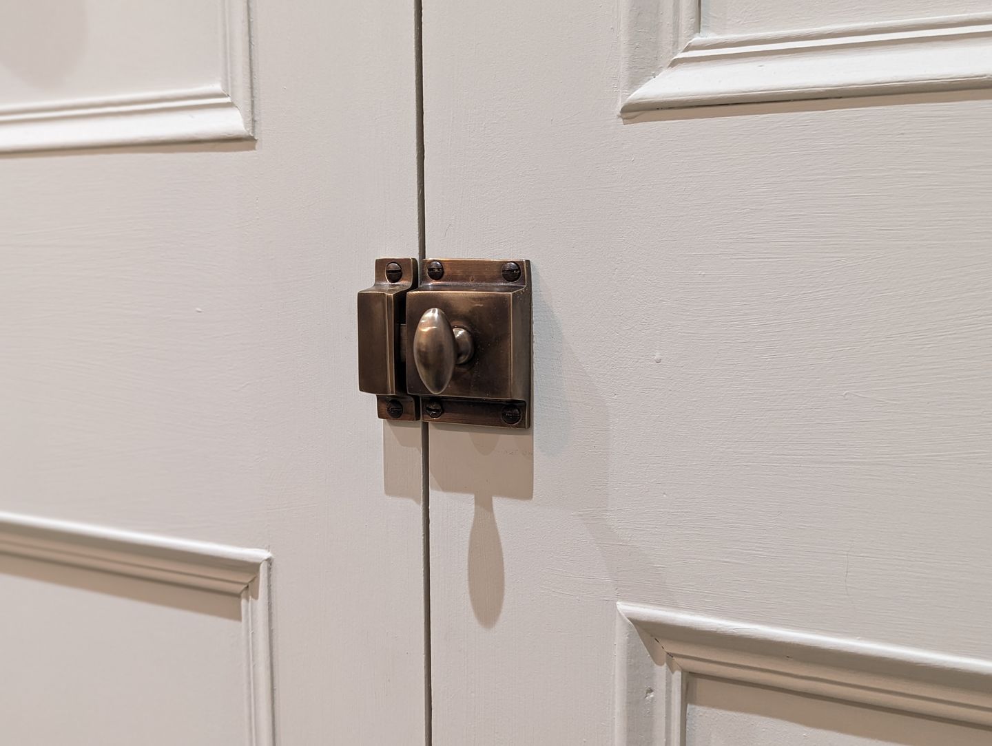 Customer photo review of Turn Cupboard Latch