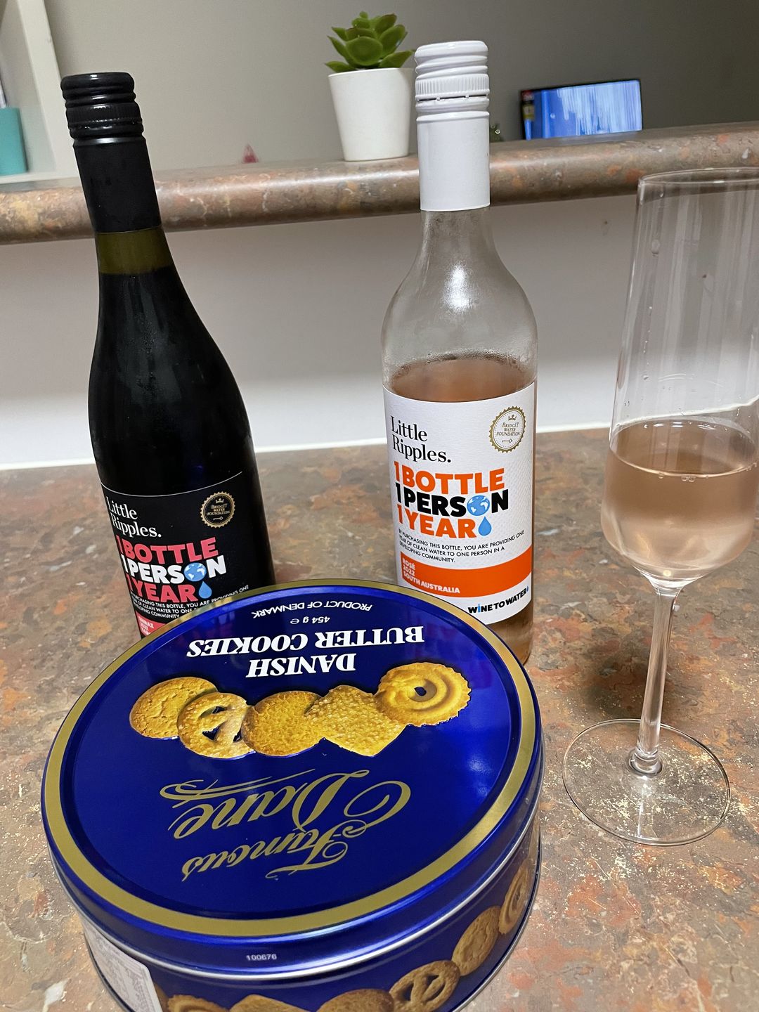 Customer photo review of Red n Rosé 6 Pack - NEW