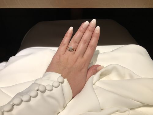 Customer photo review of Fade Into Me 24pc Press On Nail Set