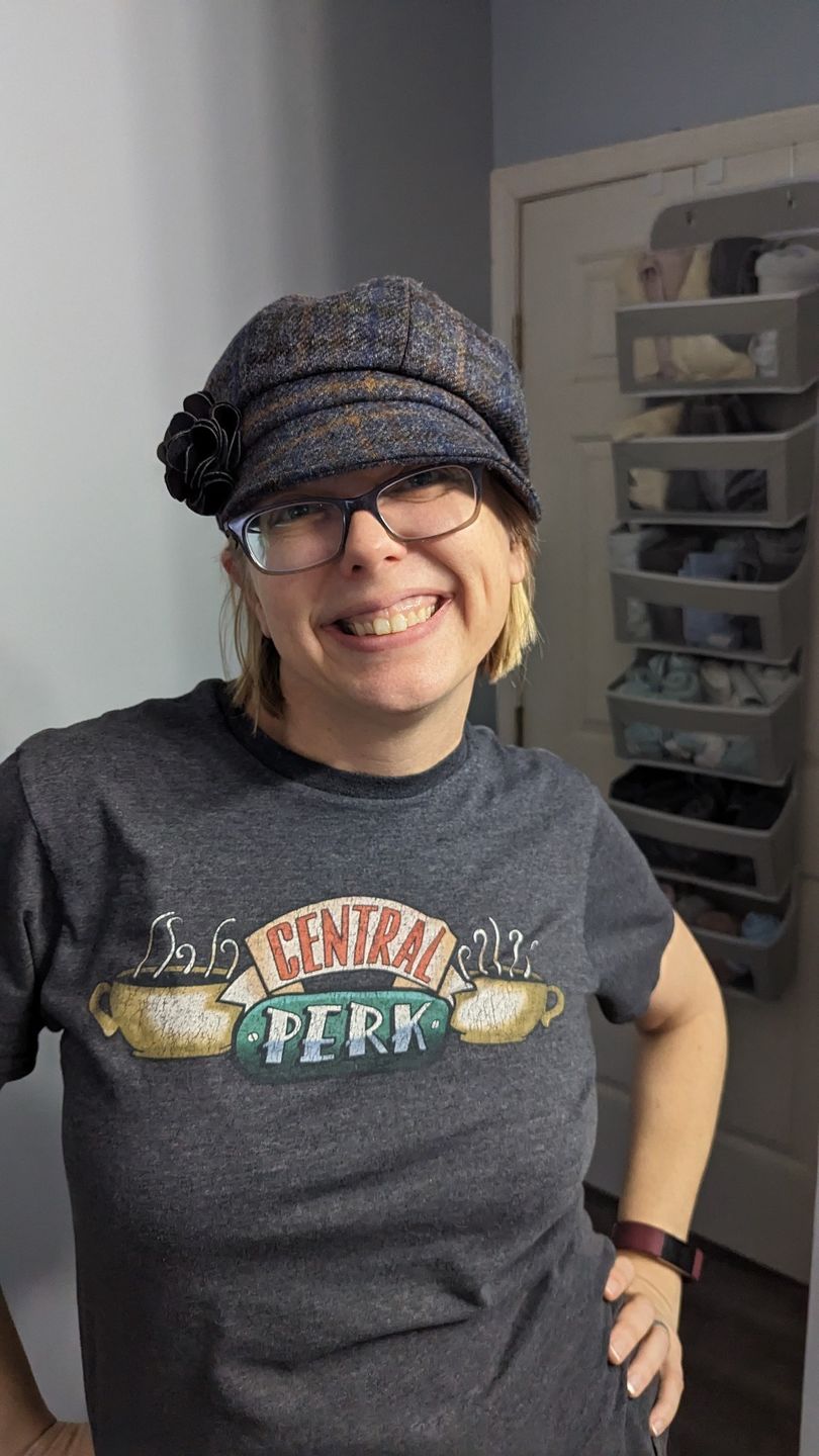 Customer photo review of Mucros Weavers Women's Tweed Newsboy Hat