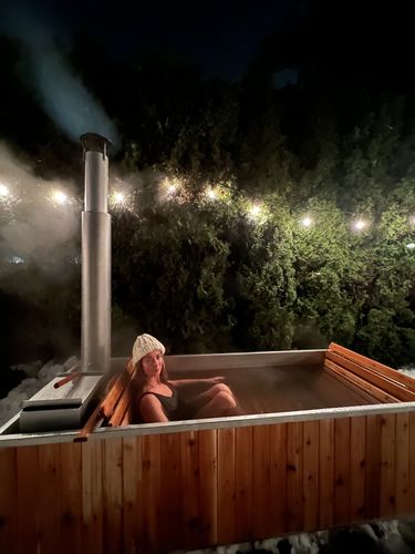 Customer photo review of Wood Burning Hot Tub