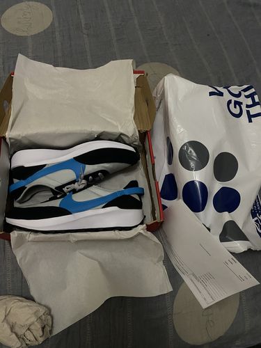 Customer photo review of Nike Men's Waffle Debut Casual Shoes