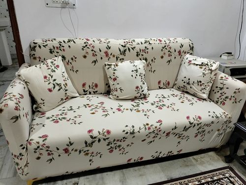 Customer photo review of Trendize Exclusive Stretchable Sofa Cover