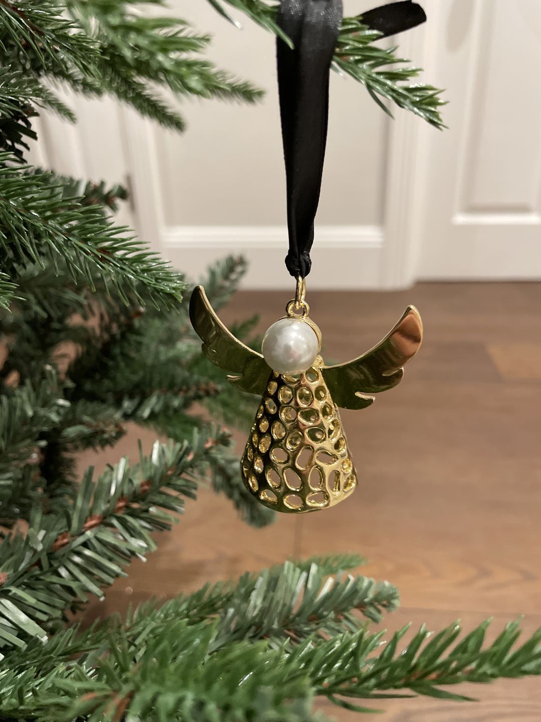 Customer photo review of Allegro Angel Bauble