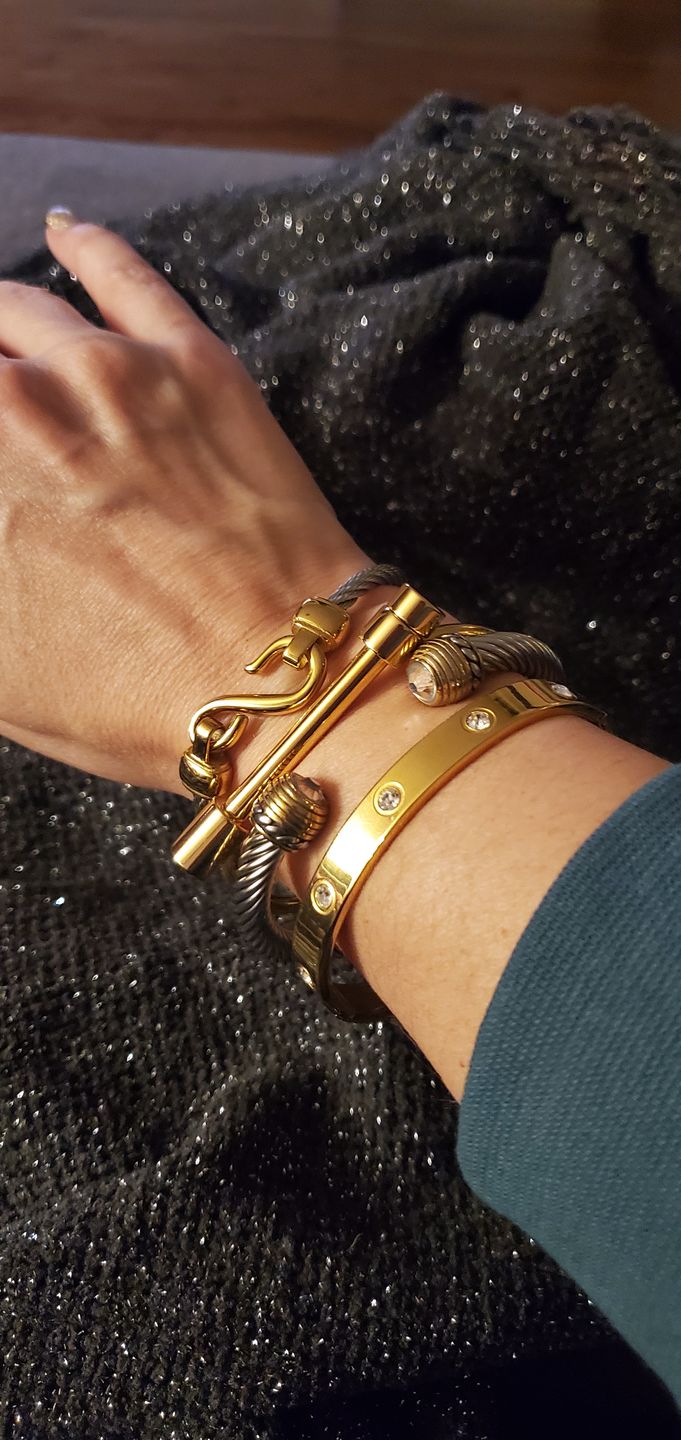 Customer photo review of Joanna Bracelet Stack