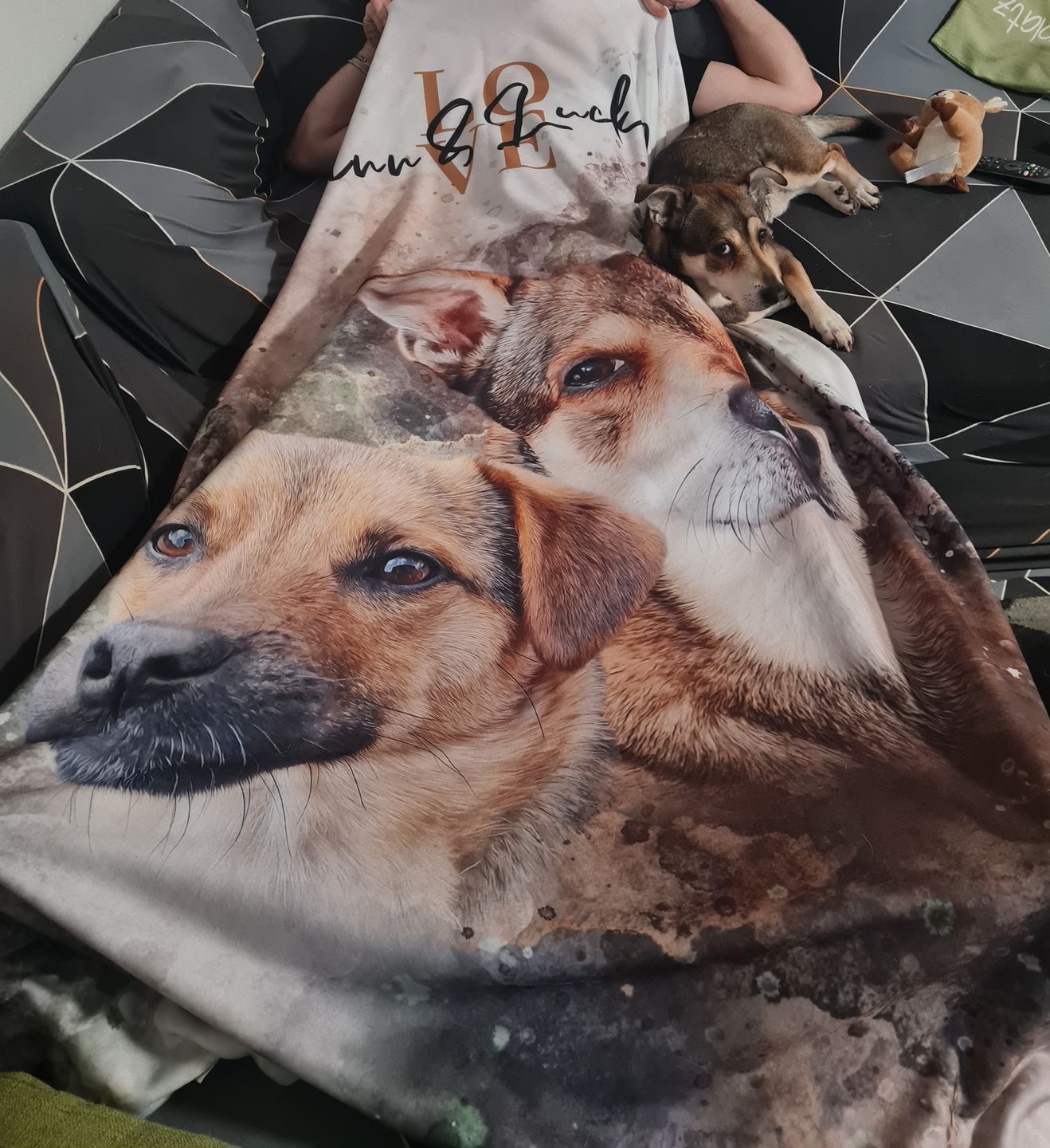 Customer photo review of Personalisierte Portrait Decke – Aquarell Stil