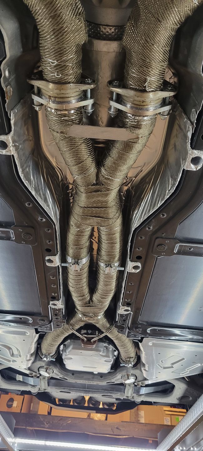 Customer photo review of Corvette C7 3" 6.2L V8 3" Connection Performance X-Pipe