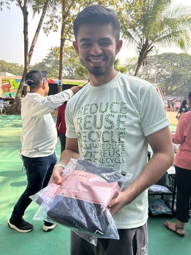 Customer photo review of Next Black Seal Full Sleeve T-shirt