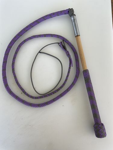 Customer photo review of Lilac Paracord