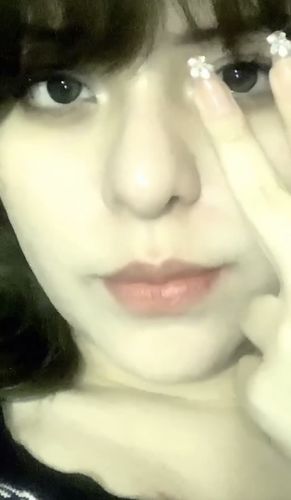Customer photo review of Secretive Kristin - Olive