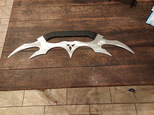Customer photo review of 45" Kahless Bat'leth Sword in Just $77 (Battle Ready Spring Steel & D2 Steel Available) of Klingons from Star Trek-Star Trek Bat'leth