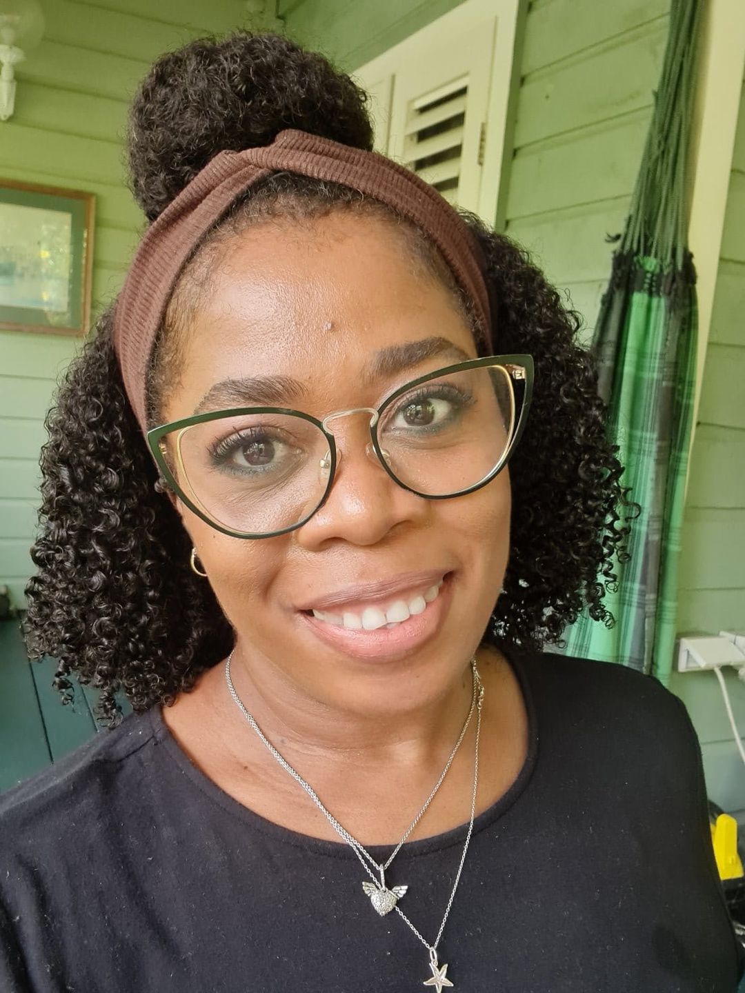 Customer photo review of Mary Afro Kinky Curly Human Hair Headband Wig