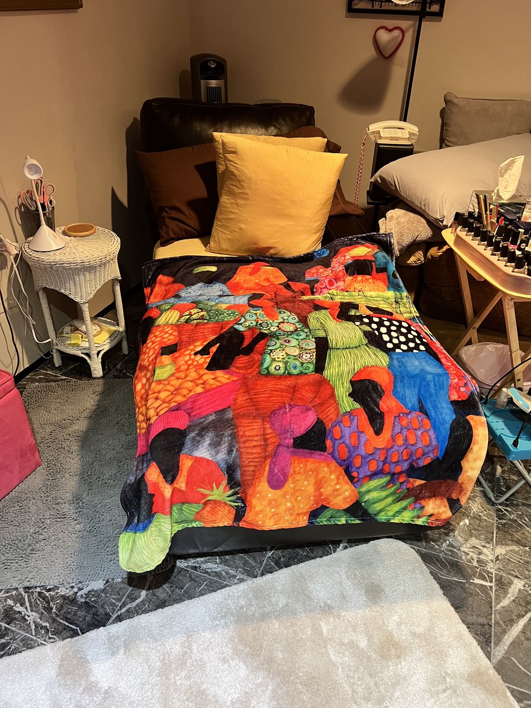 Customer photo review of African artwork flannel blanket - Market