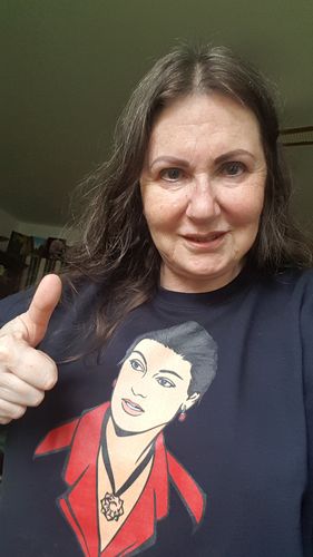 Customer photo review of SWEATER MÄDELS • #TEAMSAHRA / TEAM SAHRA - FARBE