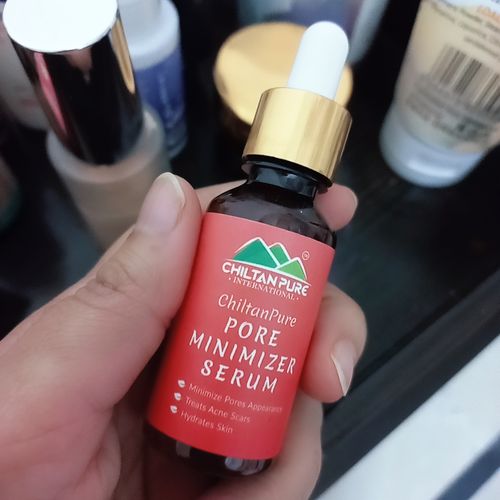 Customer photo review of Pore Minimizer Serum – Hydrate Skin, Anti – Ageing, Treat Acne Scars & Minimize Pores Appearance