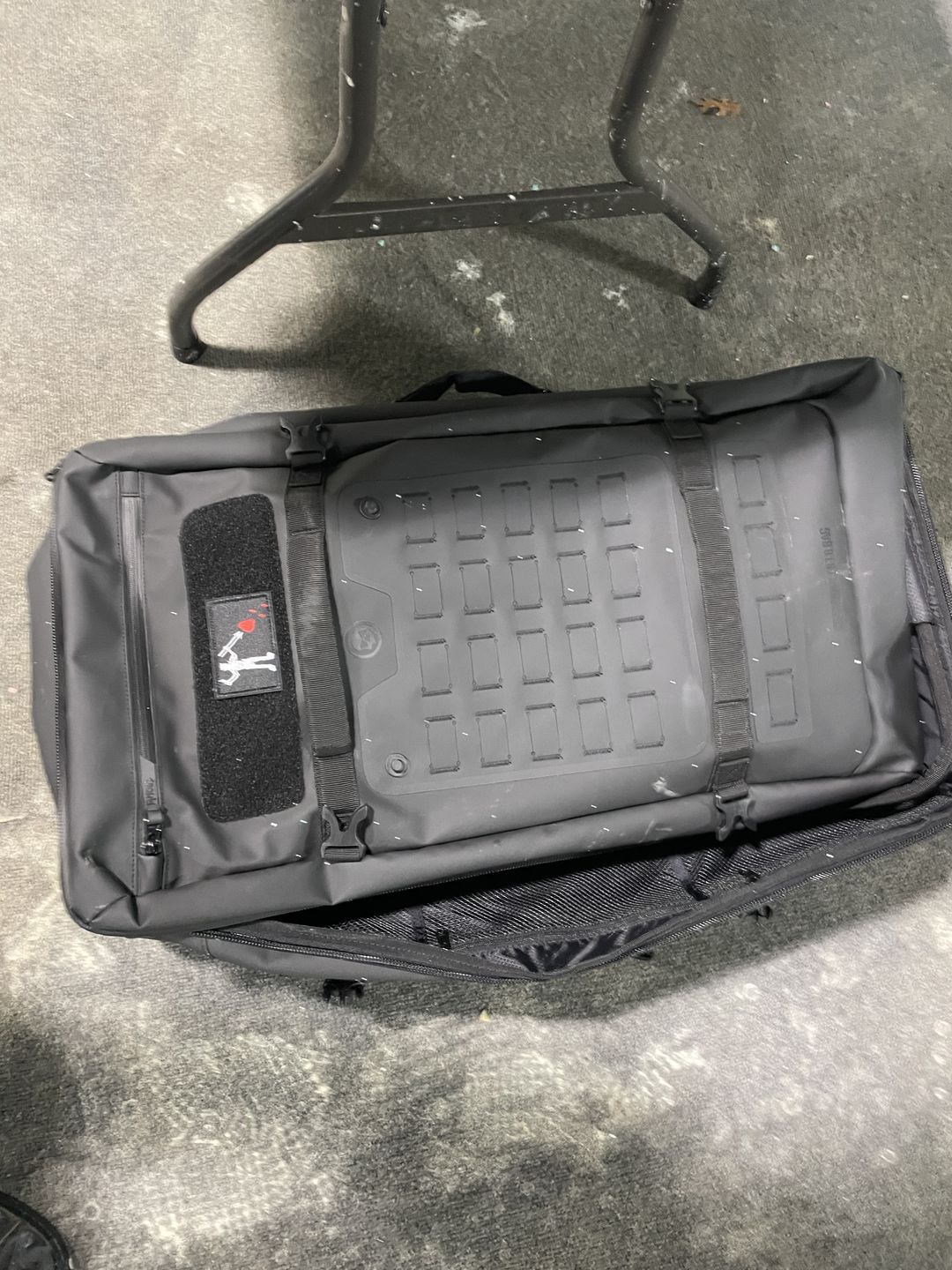 Customer photo review of FNDN® MODULAR WEATHERPROOF ROLLING GEARBAG - 102L