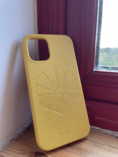 Customer photo review of Sunset in Yellow - iPhone 12 Mini