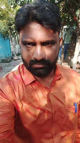 Customer photo review of Luxor Solid Cotton Slim Fit Full Sleeve Shirt for Men - LX70007