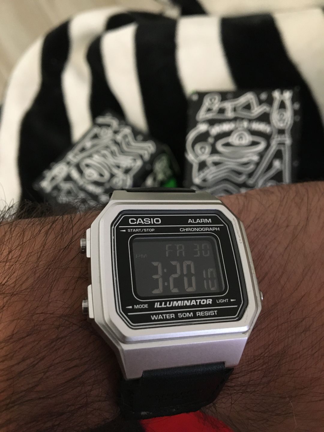 Customer photo review of Reloj Casio Vintage W-217HM-7BV Plateado/Negro