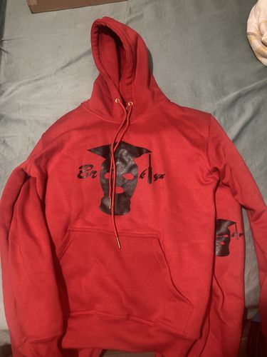 Customer photo review of GRADUATION BRED SWEATSUIT 1.0