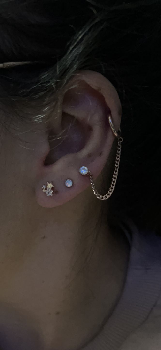 Customer photo review of Piercing Estrellas Rosca Plana