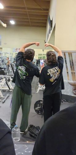 Customer photo review of Zoro - Graphic Tee