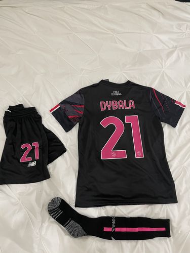 Customer photo review of TERZA MAGLIA ROMA 2022/23