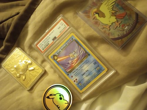 Customer photo review of Clutch Pokémon Mystery Holiday Gift Box