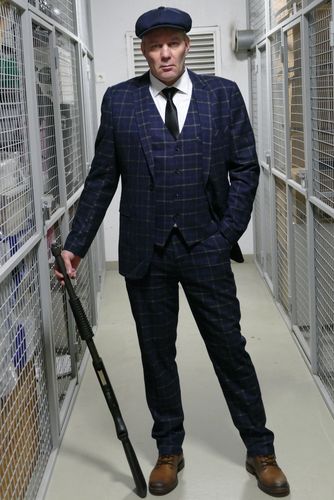 Customer photo review of Three-piece suit Shelby