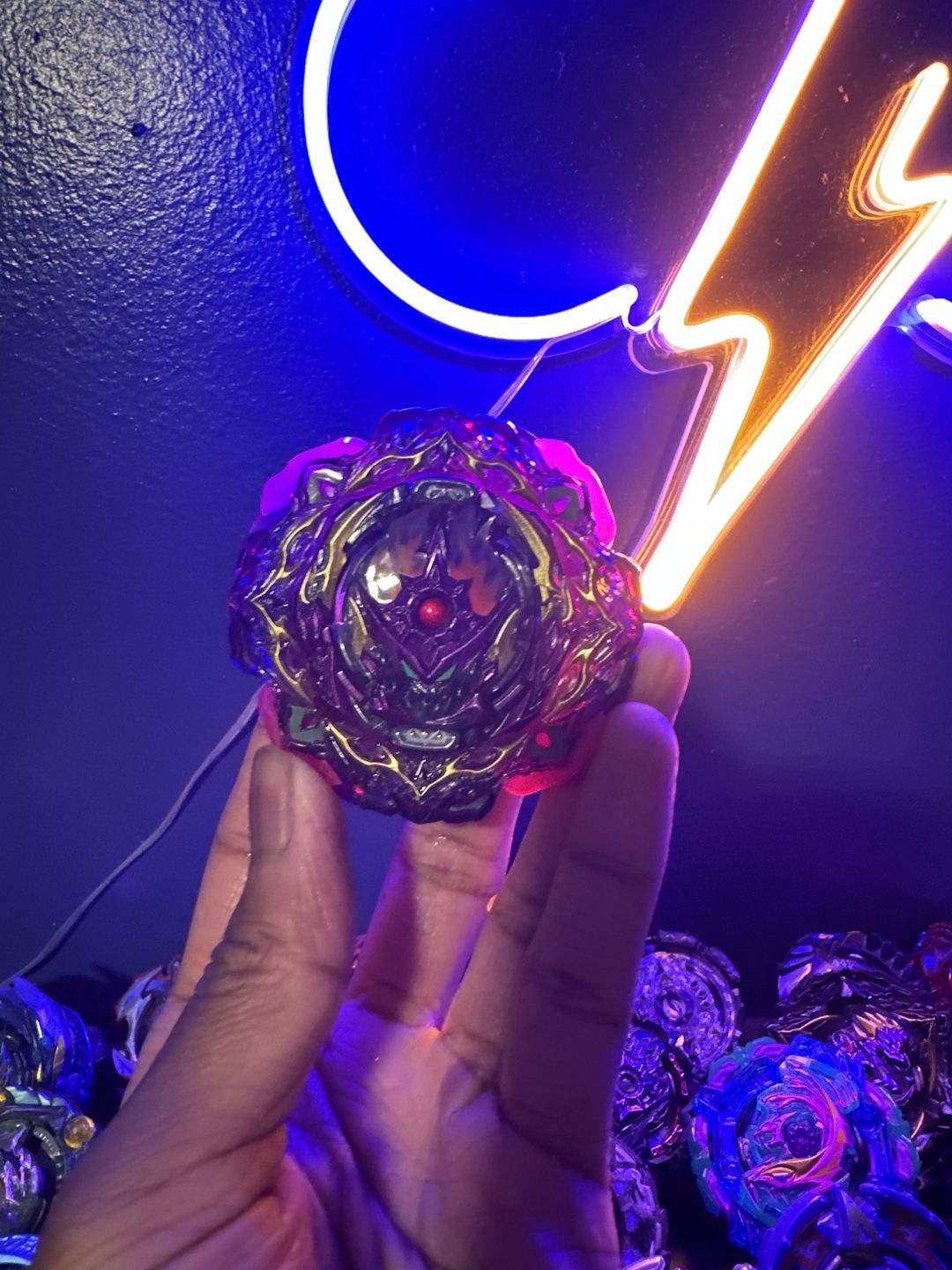 Customer photo review of Takara Tomy Beyblade B-206 Barricade Lucifer illegal Bearing Mobius-10